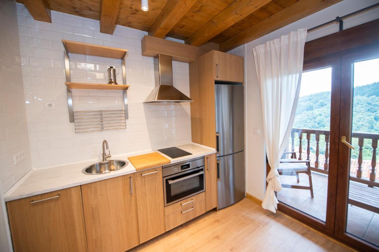 Apartamentos Los Picos De Europa Colio Kültér fotó