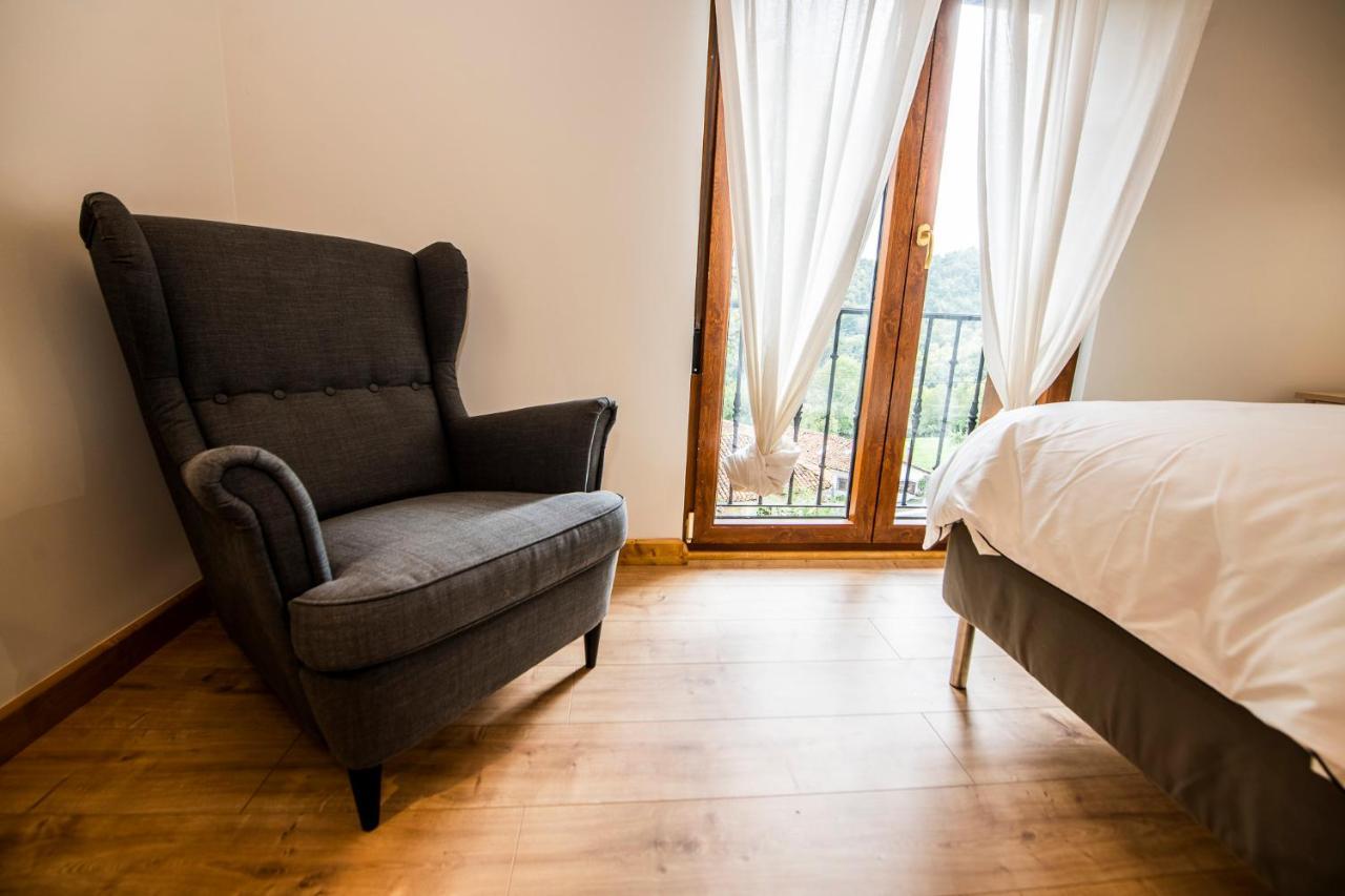 Apartamentos Los Picos De Europa Colio Kültér fotó